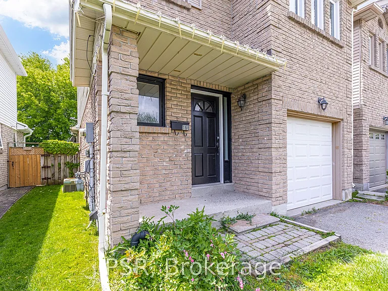 166 Adele Cres — Photo 6