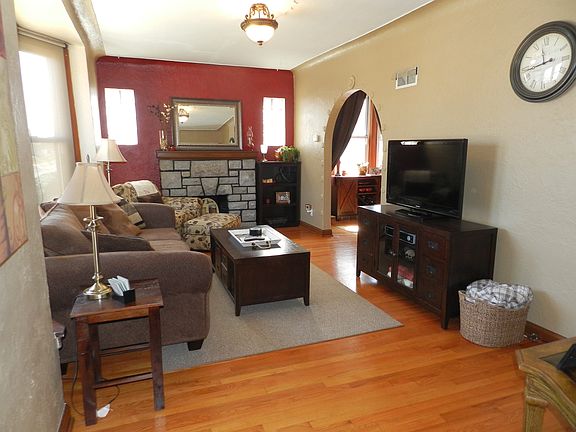 Living room with fireplace