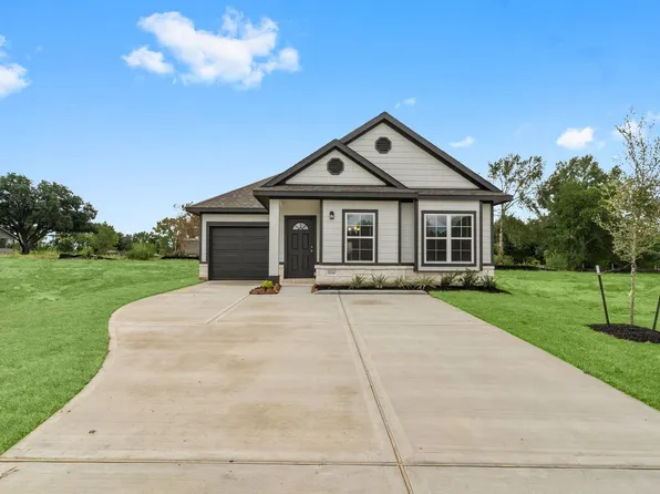 11808 East Gate Drive, Willis, TX 77318