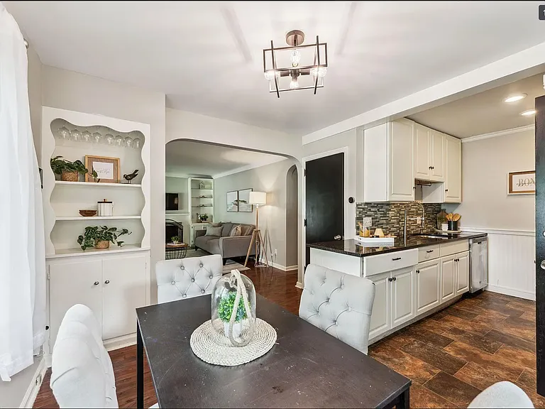 1754 Oakland Park Ave — Photo 12