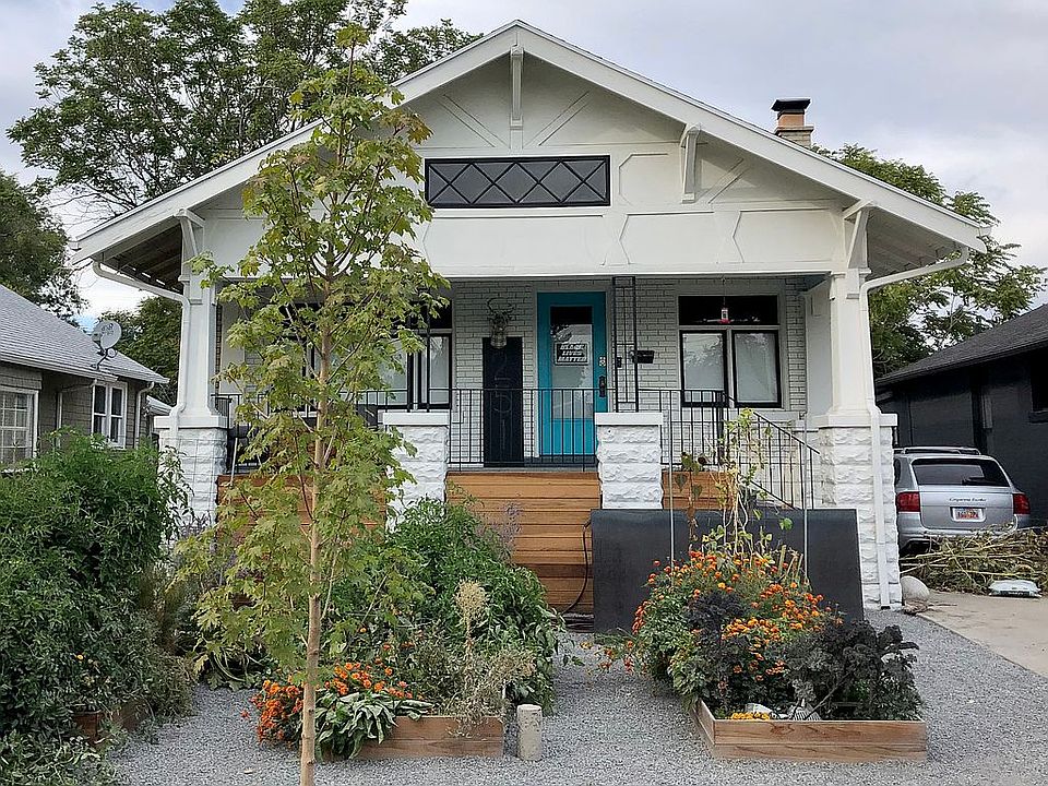 1st image of 251 E Edith Ave