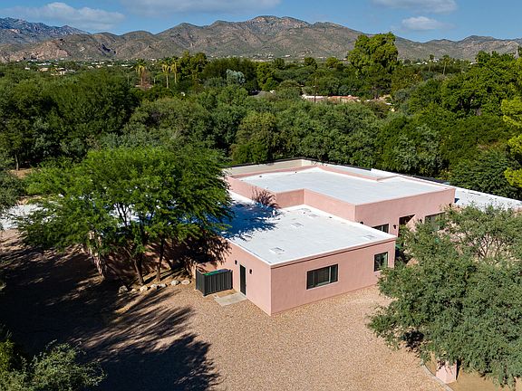 2nd image of 12025 E Dry Gulch Pl