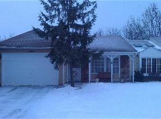 1305 Inverness Dr, Elgin, IL 60120