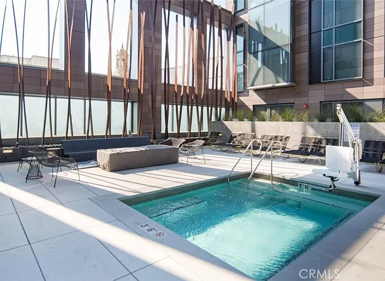 100 Van Ness Ave #1511 — Photo 33