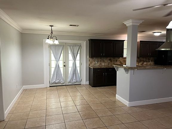 4th image of 265 Rachal Ave