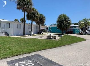 2040 Nettles Blvd, Jensen Beach, FL 34957