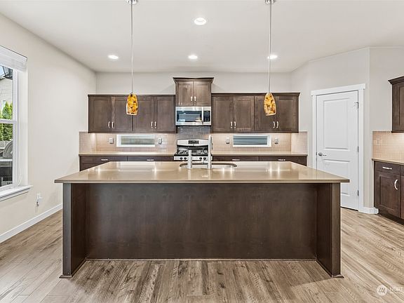 5th image of 7834 163rd Street Ct E