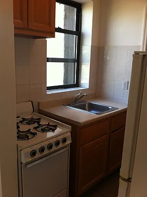 Rented by Kings Court Real Estate | media 15