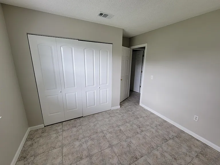 23 Louisiana Ave — Photo 12