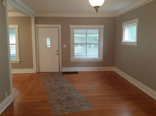 1629 B Ave NW, Cedar Rapids, IA 52405