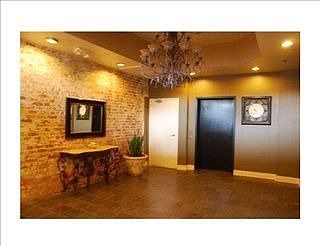 2nd image of 633 Tchoupitoulas St APT 11