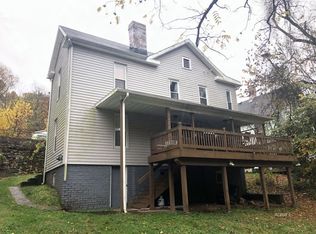 119 N Congress St, Athens, OH 45701