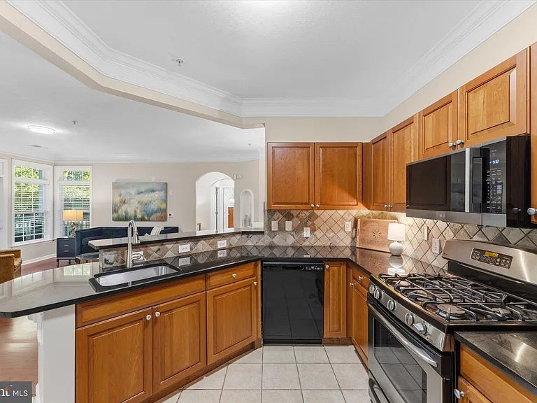 503 Sunset View Ter SE #101 — Photo 7