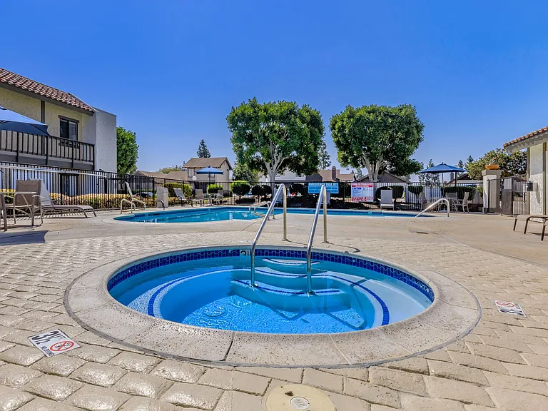North Bonita Racquet Club — Photo 9