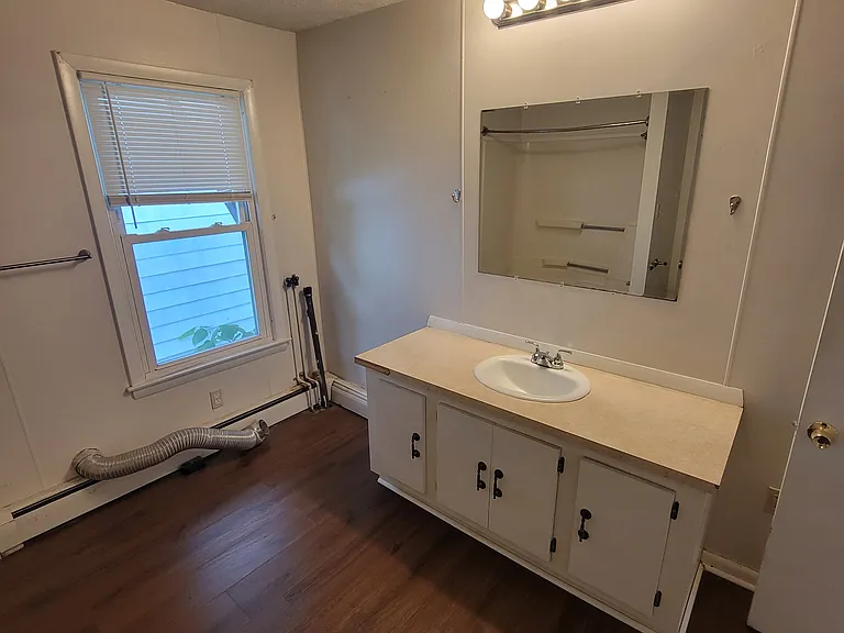 182 Lincoln St #1 — Photo 10