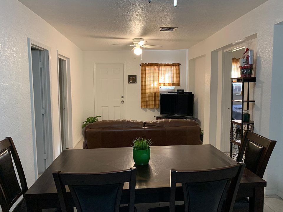 1st image of 435 NE 135th St