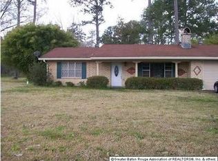 25027 Walker South Rd, Denham Springs, LA 70726