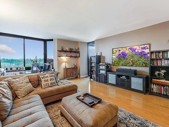 3rd image of 700 Grove St APT 12D