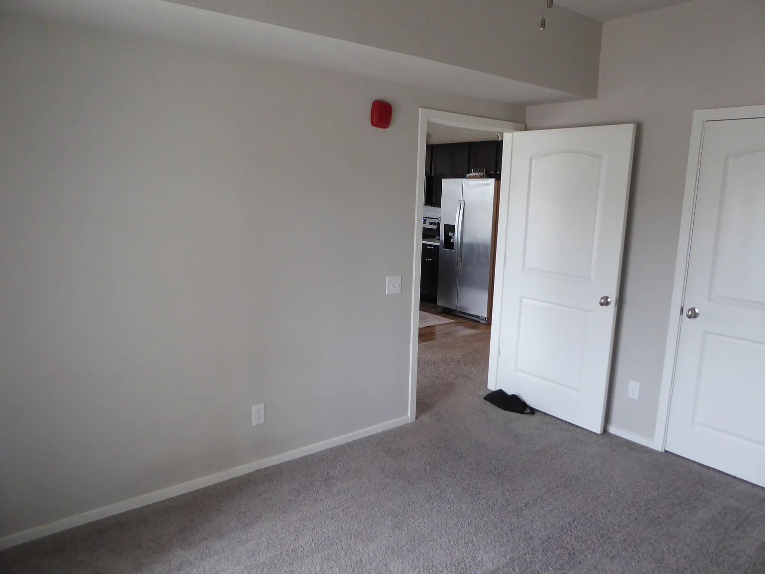 1 bed, 915 sqft, $1,850 — Photo 1