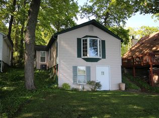 16039 Oak St, Decatur, MI 49045