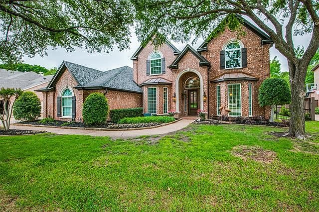 1st image of 1118 Longford Cir