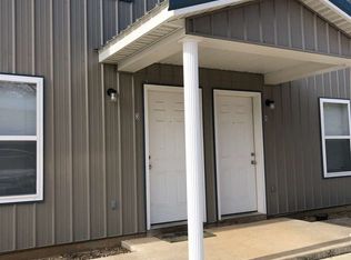 2602 Hickman Rd, Poplar Bluff, MO 63901