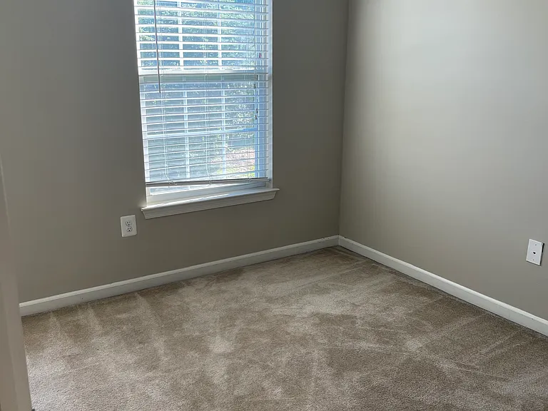 8162 Mission Rd — Photo 18