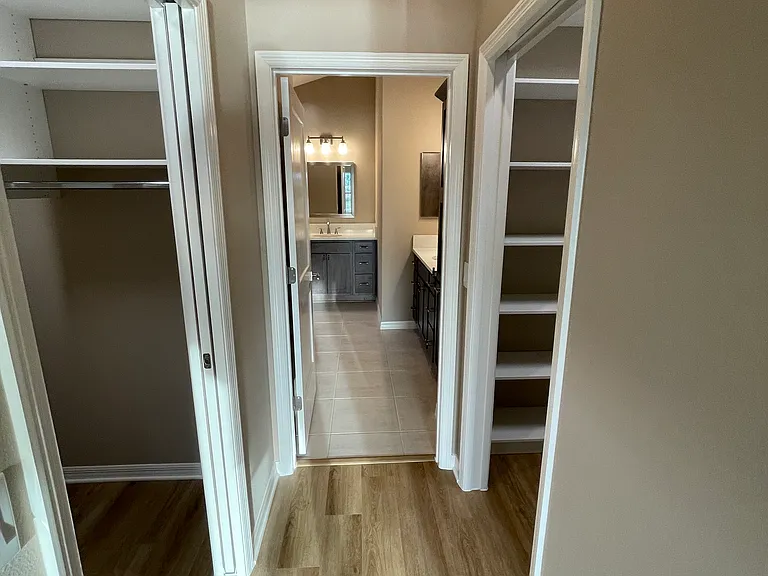 7189 Tucson — Photo 18