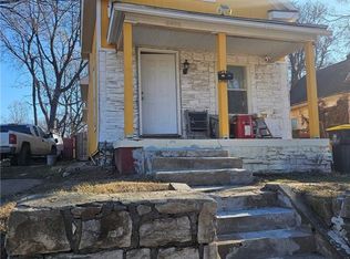 2417 Lister Ave, Kansas City, MO 64127