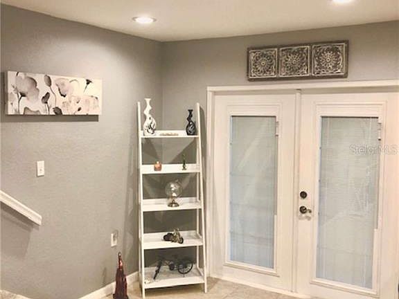 4th image of 6145 Oak Cluster Cir