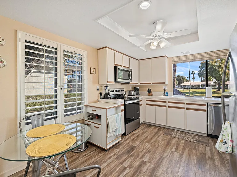 171 Torremolinos Dr — Photo 18