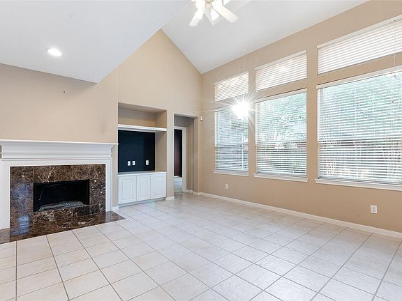4th image of 4302 Countryoaks Ct
