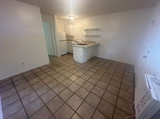 2033 N Birch Ave APT 1, Fayetteville, AR 72703