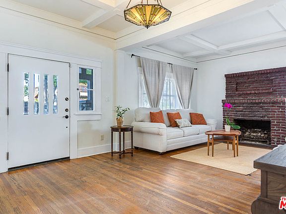 5th image of 206 S Greenwood Ave