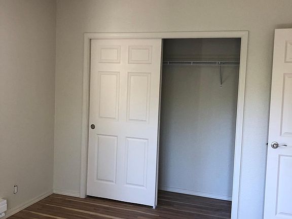 4th image of 8343 Wabash Ave S #101