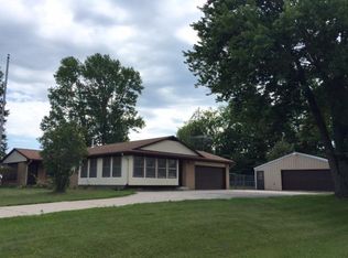 W7709 County Road B, Coleman, WI 54112