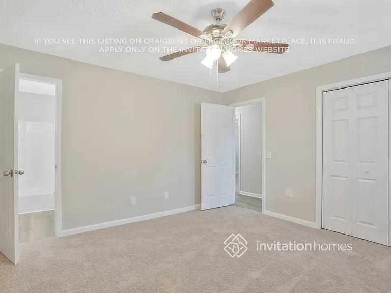 4036 Macedin Ct — Photo 15