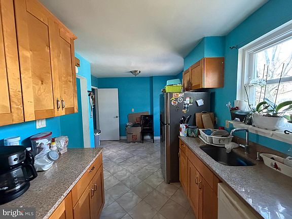 4th image of 3526 Manorwood Dr