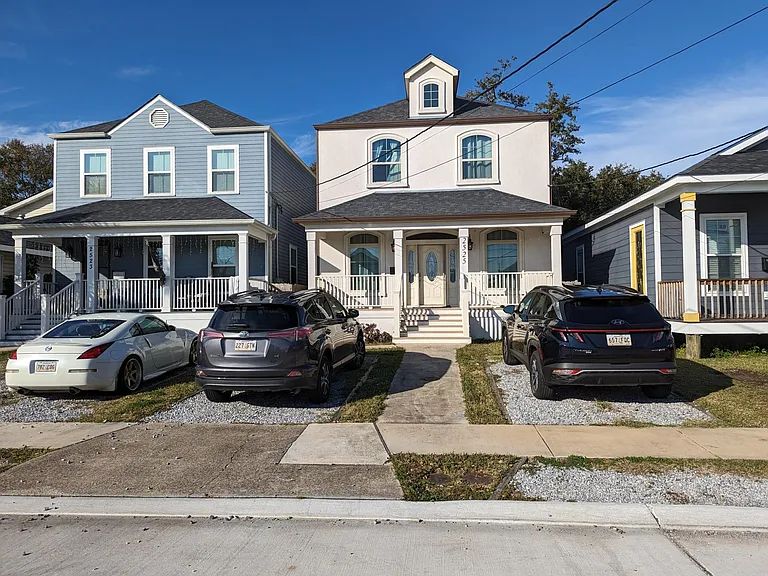 2525 Verbena St #A — Photo 2