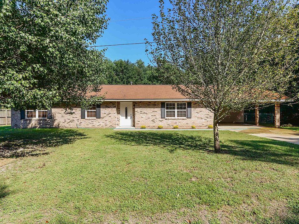 1st image of 2600 Broadmoor Pl