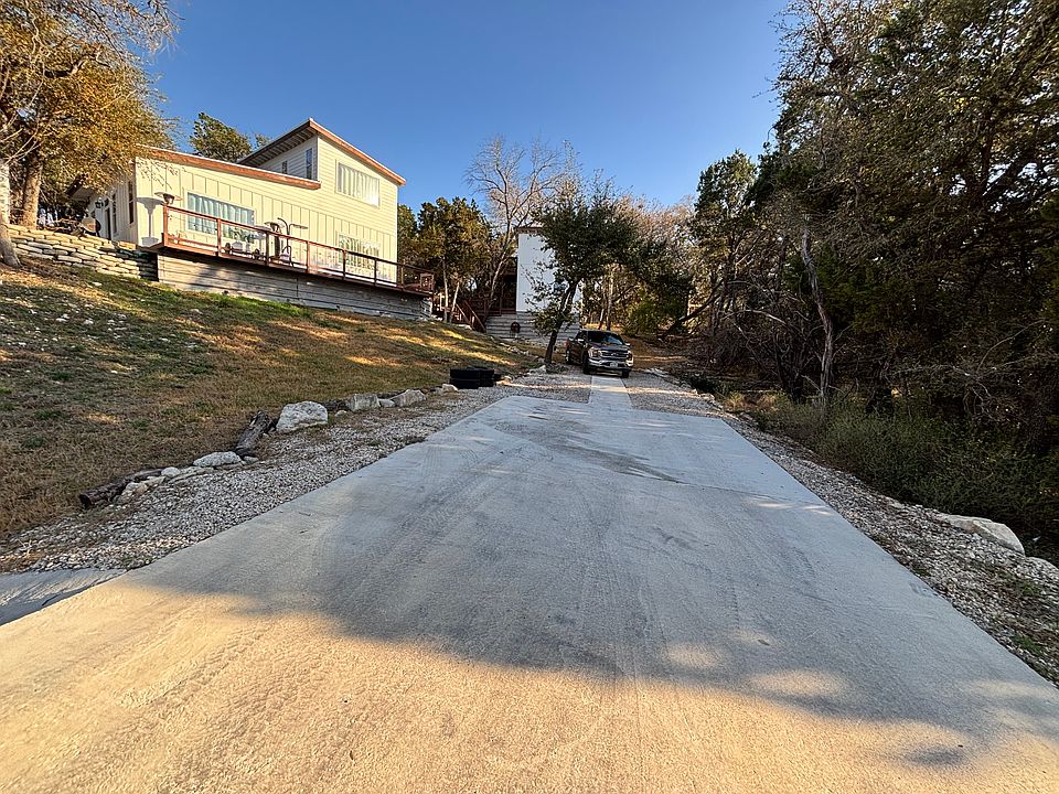 1st image of 788 Firefly Dr