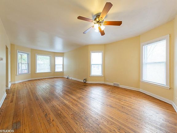 5th image of 1054 N Mason Ave APT 1B