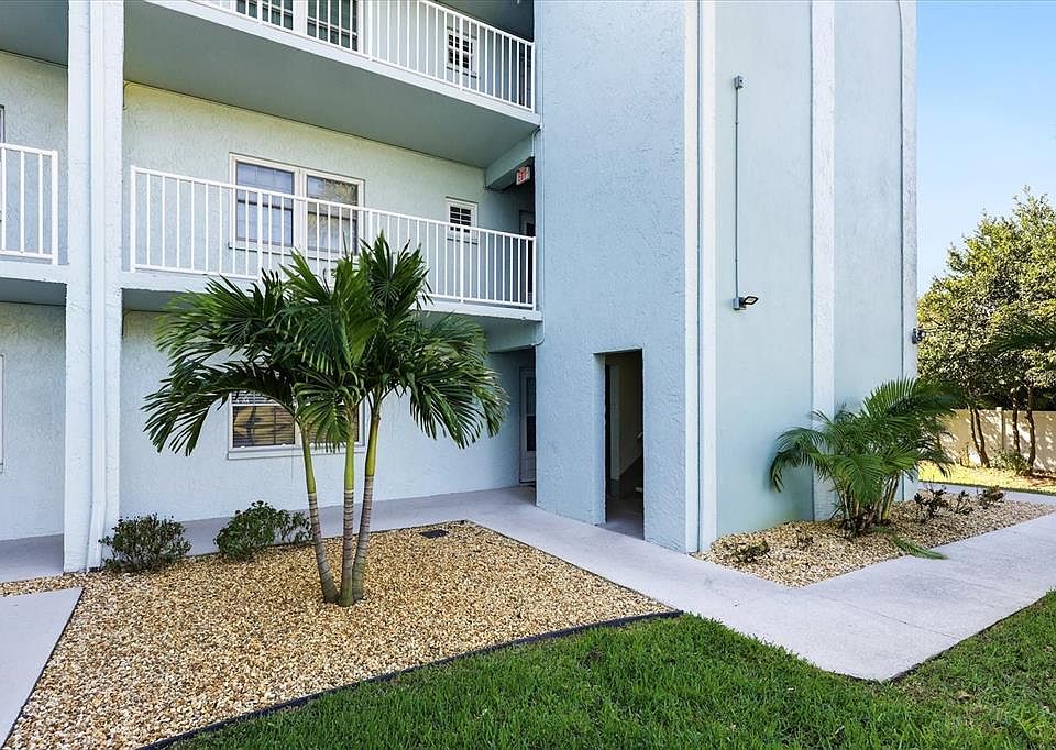 1st image of 1706 BELLEAIR FOREST DRIVE #128