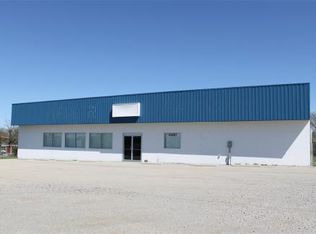 1374 S Service Rd W, Bourbon, MO 65441