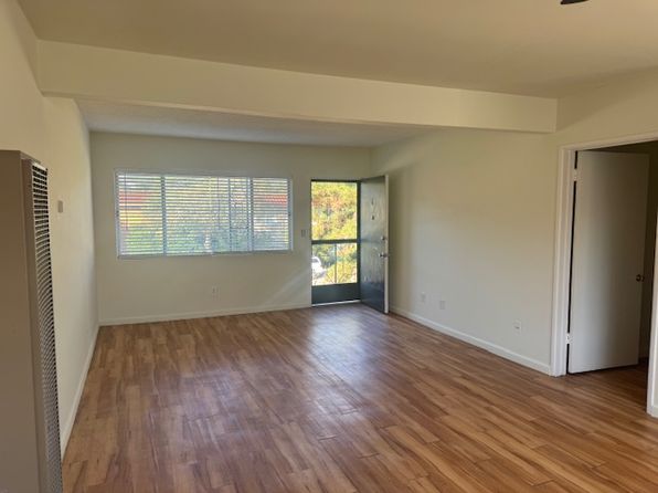 3906 La Crescenta Ave APT 6