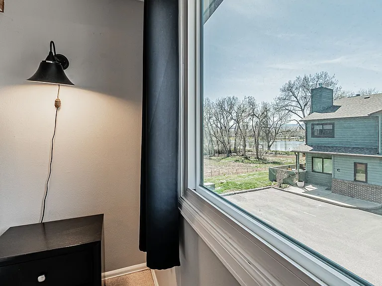10410 W Jewell Ave #B — Photo 16