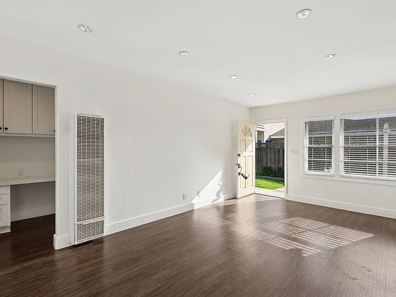 5th image of 2000 Clay St #2002