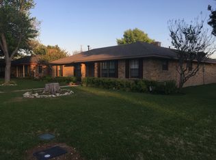213 Hillcrest Dr, Midlothian, TX 76065