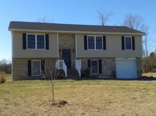 2320 Four Leaf Cir, Dayton, VA 22821