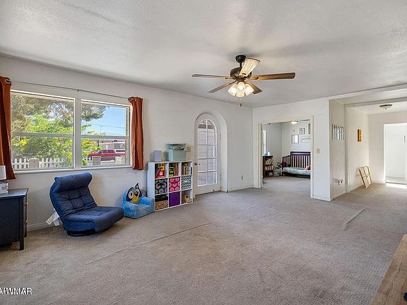 5th image of 614 W Arizona St